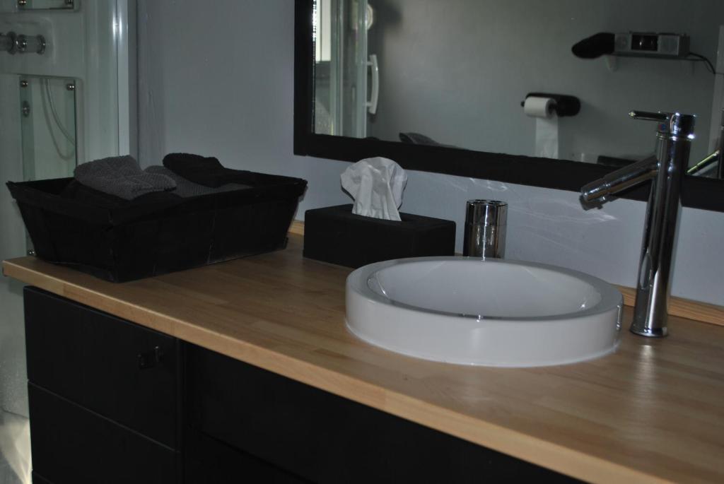 Chambres d'hôtes La Tribu Quévreville-la-Poterie Chambre photo